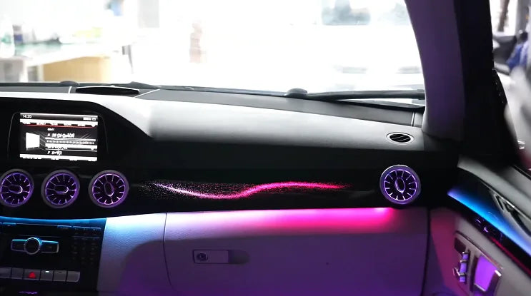 Éclairage d’ambiance intérieur Mercedes Classe E W212 – photo 2