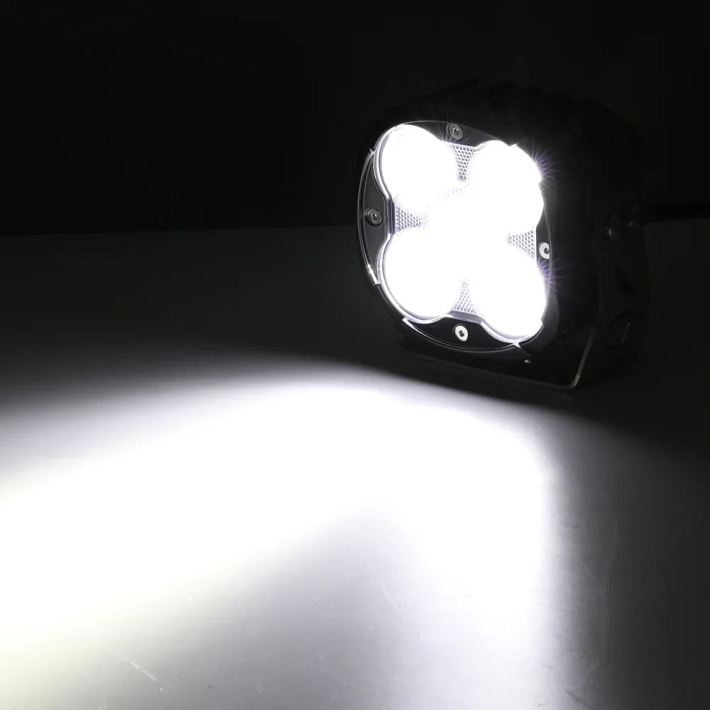 XP-ULTRA série 4.5 Inch faisceau large Projecteurs LED compacts tout-terrain avec rétroéclairage orange – vue 3