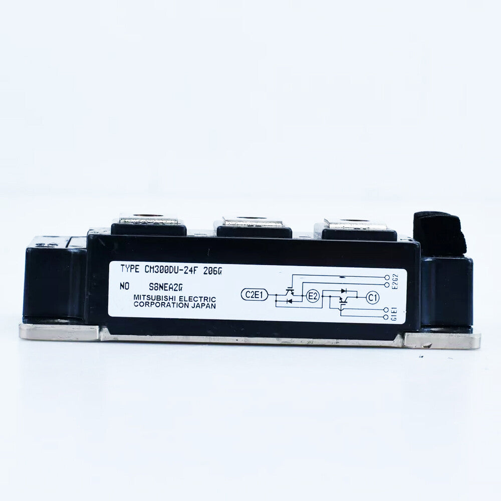 Contenu CM300DU-24F : module – vue 6