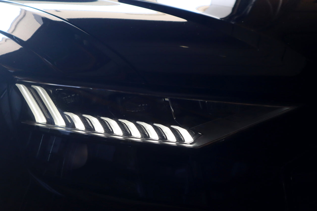 HD Matrix LED Headlights LED DRL and dynamic turn signal for Audi Q8 4M – vue 2