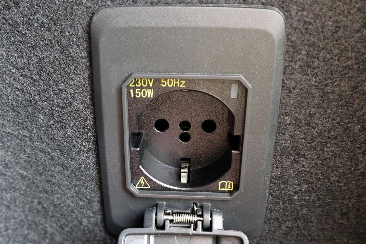 Complete set 230 Volt socket for Seat Formentor KM7 – vue 2