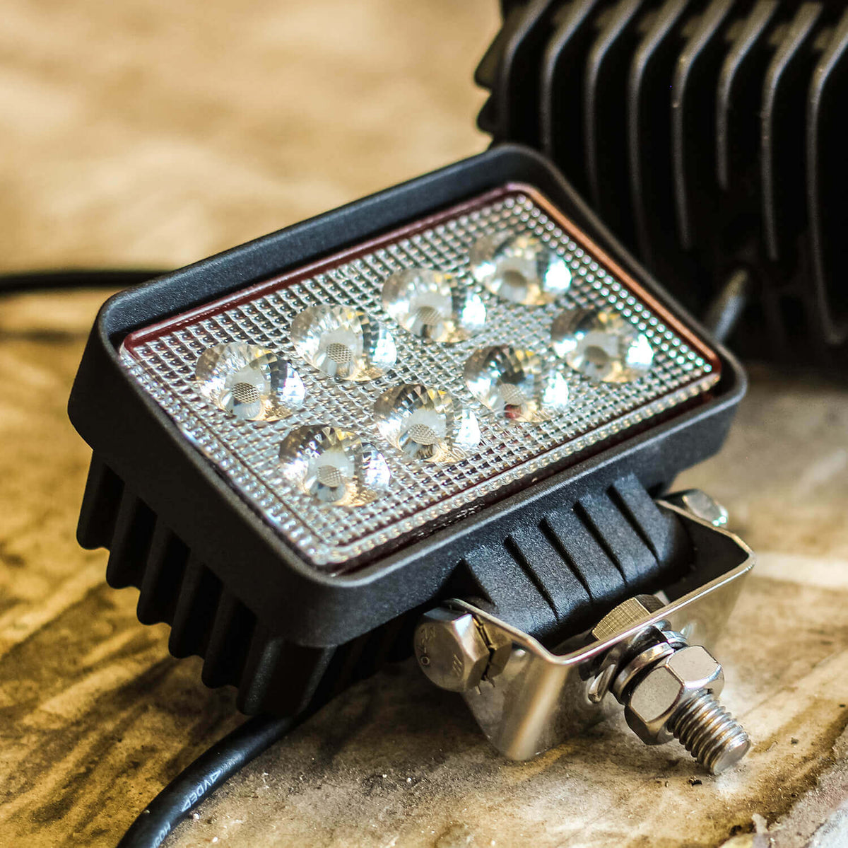 Feniex AM900 Work Light – Projecteur LED de travail – vue 5