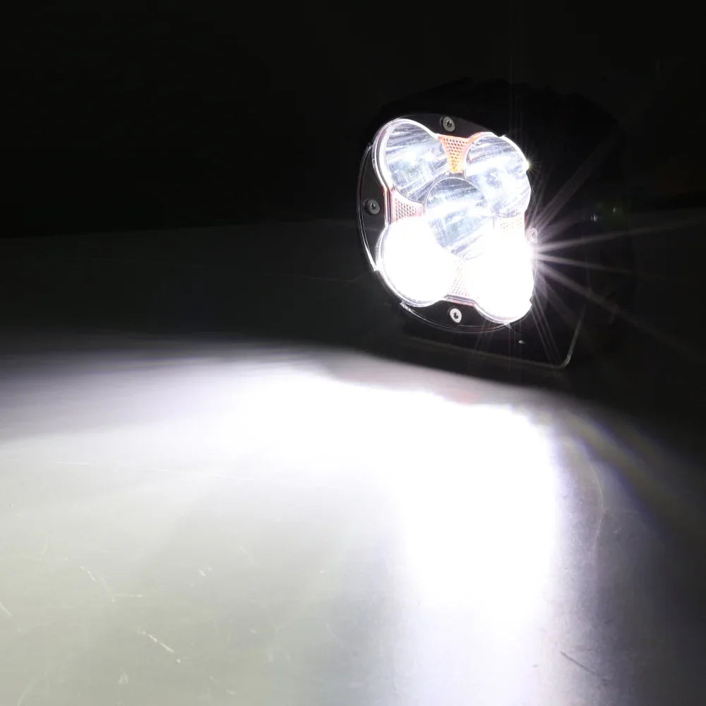 XP-ULTRA série 4.5 Inch Projecteurs LED compacts tout-terrain avec rétroéclairage orange – vue 3