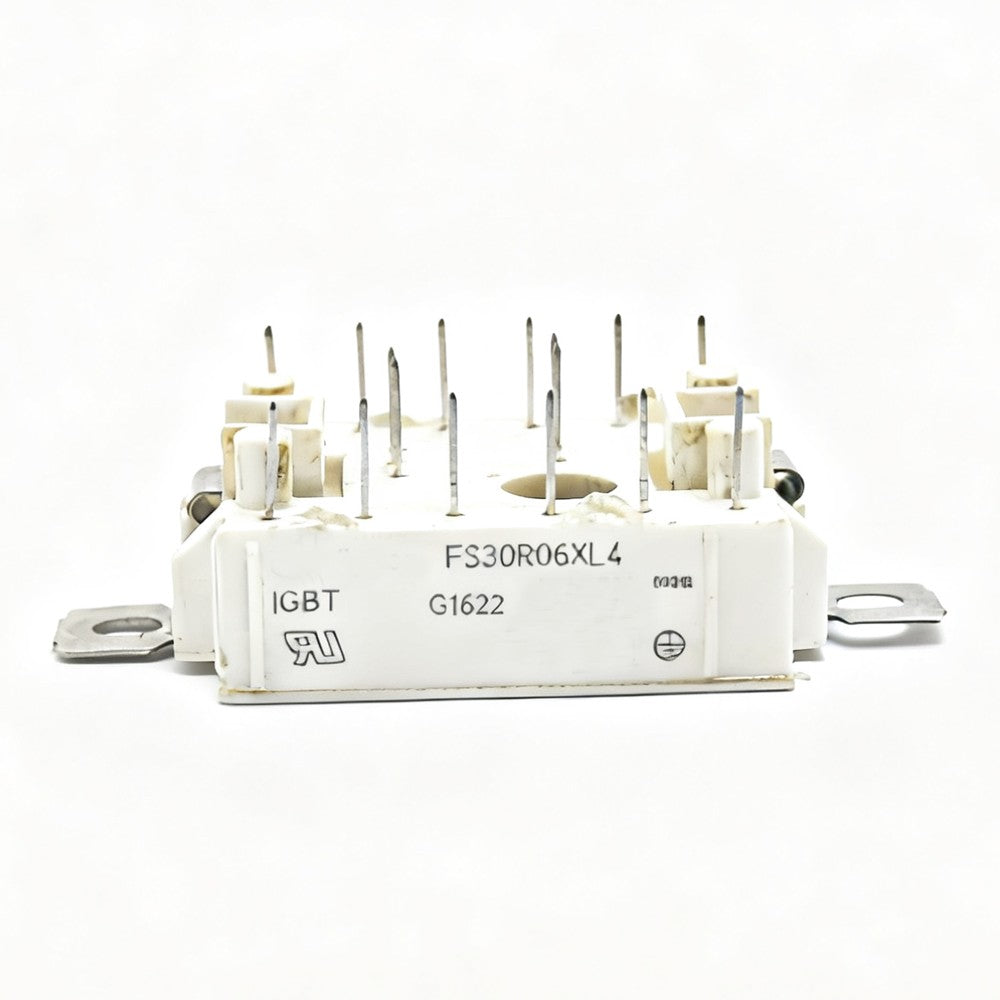 1 pièce FS30R06XL4. Contenu : module. – vue principale