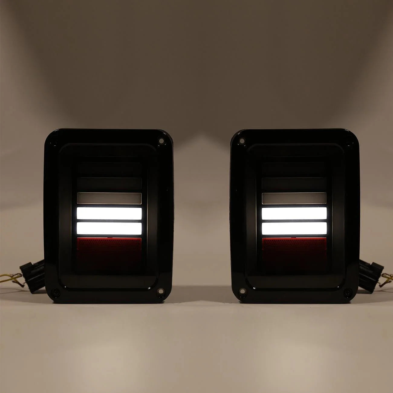 (2pcs/set) LED Taillight Kits pour Jeep Wrangler JK (US Version) – vue 7