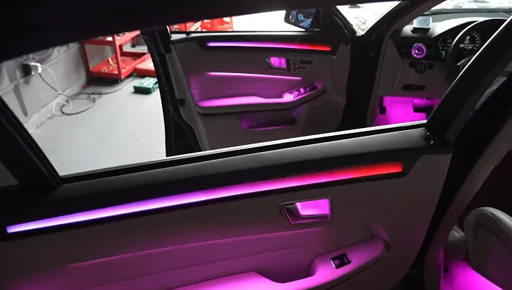 Éclairage d’ambiance intérieur Mercedes Classe E W212 – photo 4