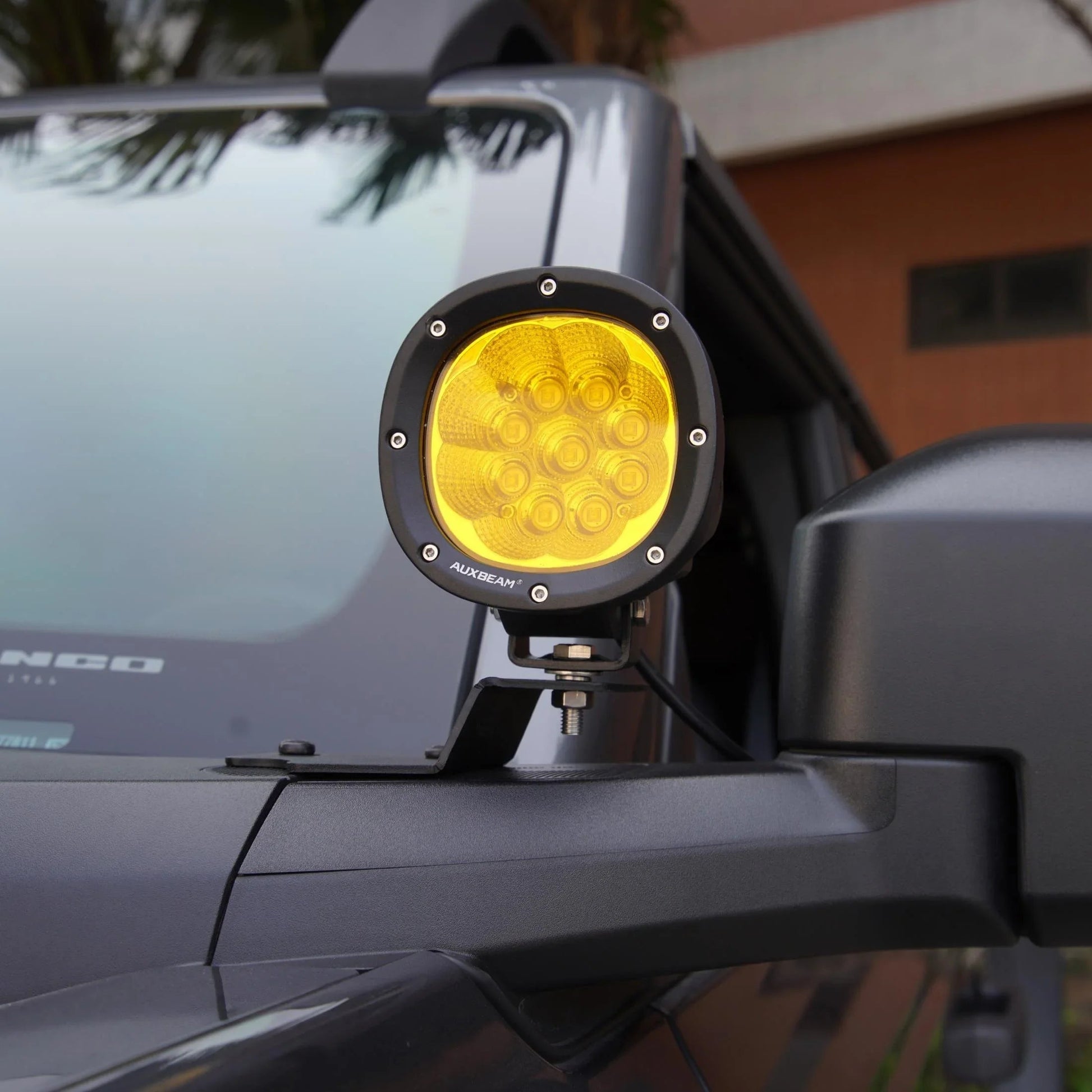 P4 série | 4 Inch 90W 9000LM Round LED Driving Lights Flood orange Pod Lights – vue 7