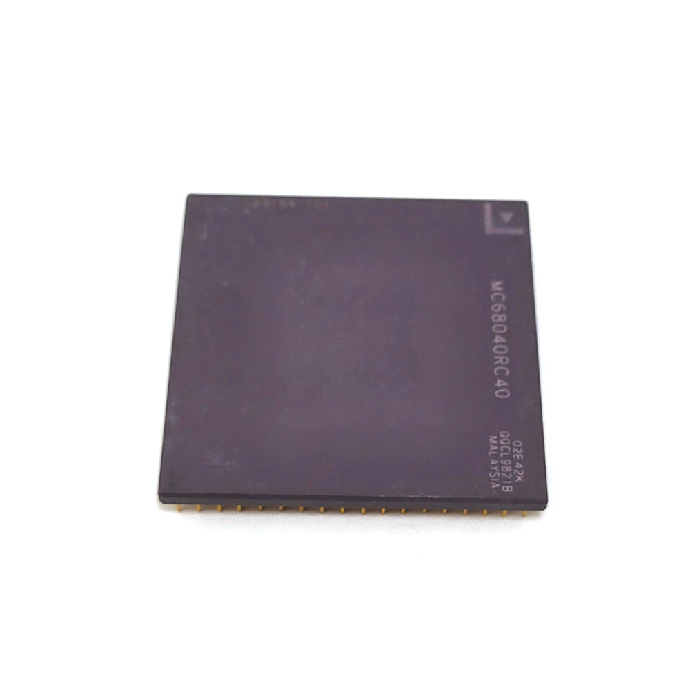 Paquet MC68040RC40 A : PGA, 32 bits avec CACHE MMU FPU – vue 4