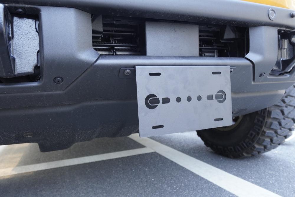 Front Bumper License Plate Mount Holder Compatible avec 2021-later Ford Bronco Accessories 2021 2022 2023 4/2 Door – vue 3