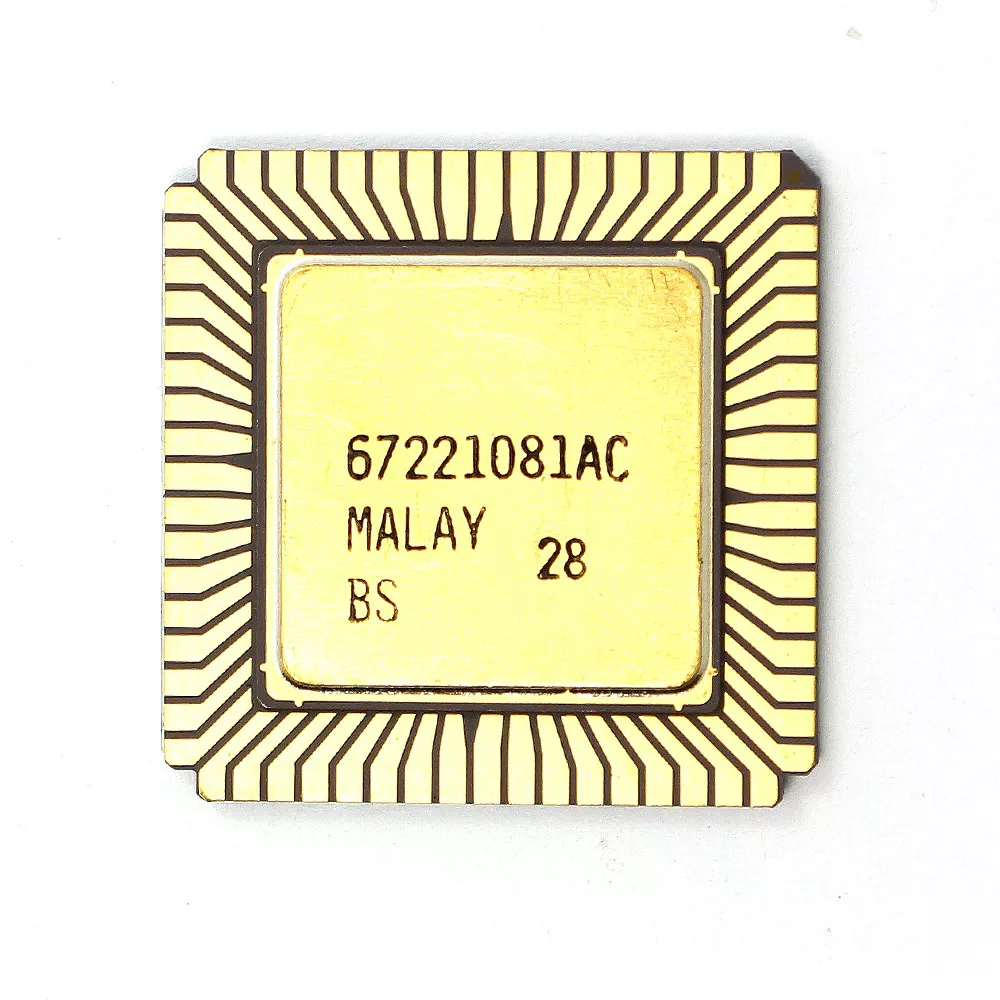 Package R80188 : LCC ; Microprocesseur 8 bits à haute intégration – vue principale