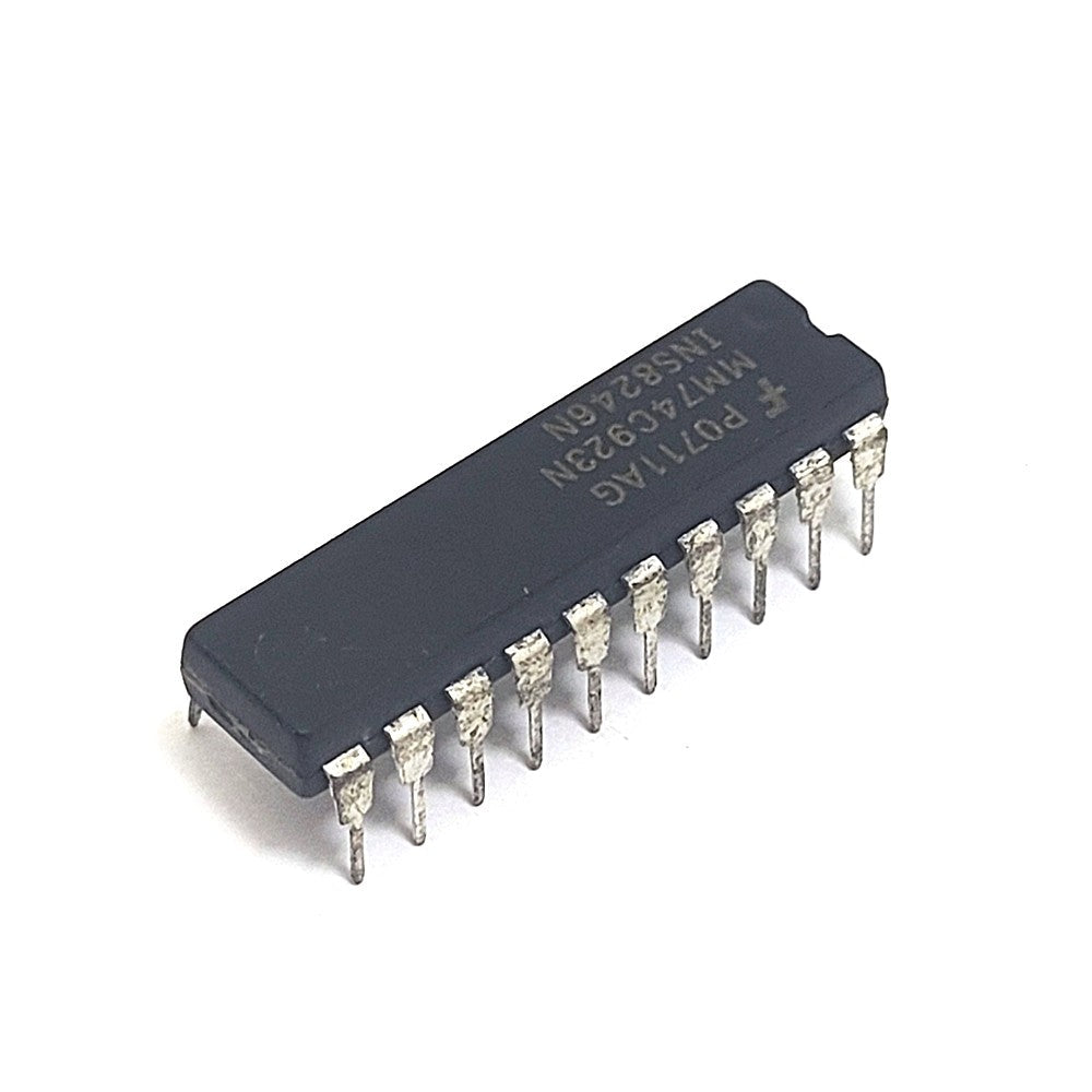Paquet MM74C923N : Encodeur DIP-20,16 touches Encodeur 20 touches – vue principale