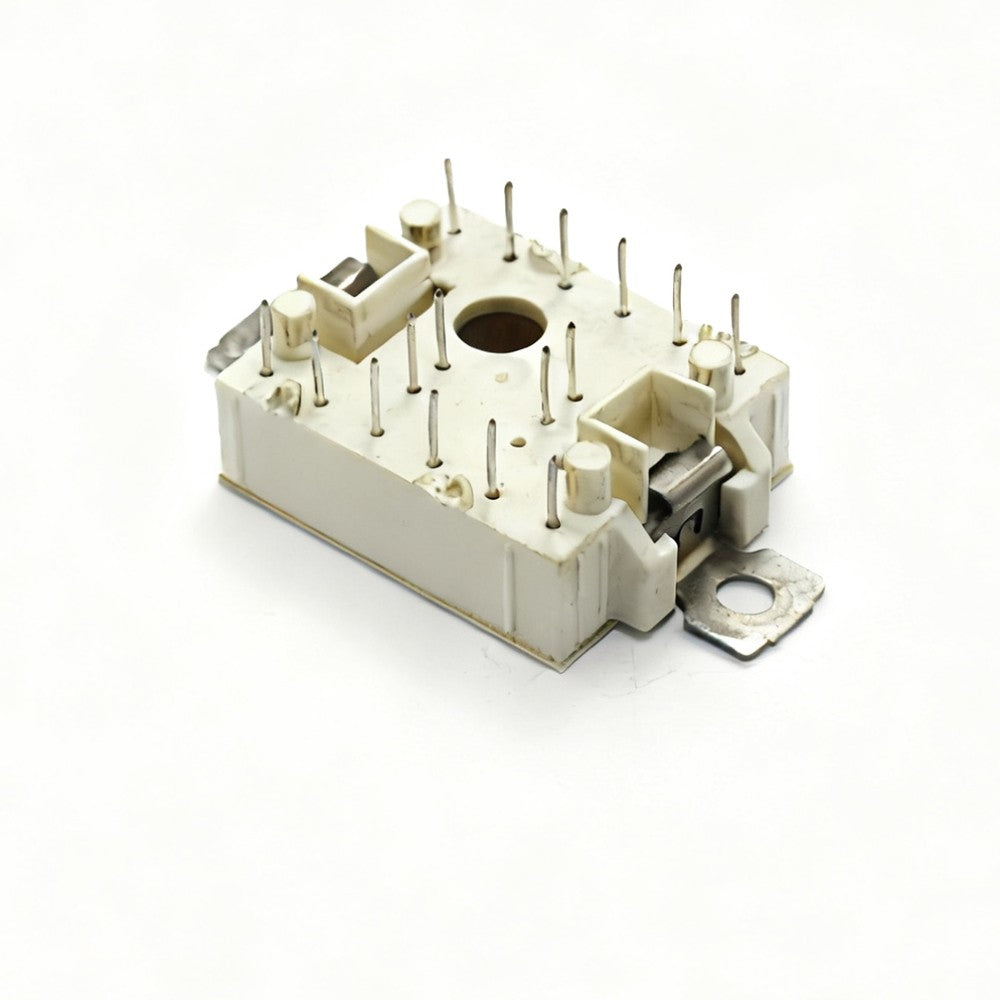 1 pièce FS30R06XL4. Contenu : module. – vue 5