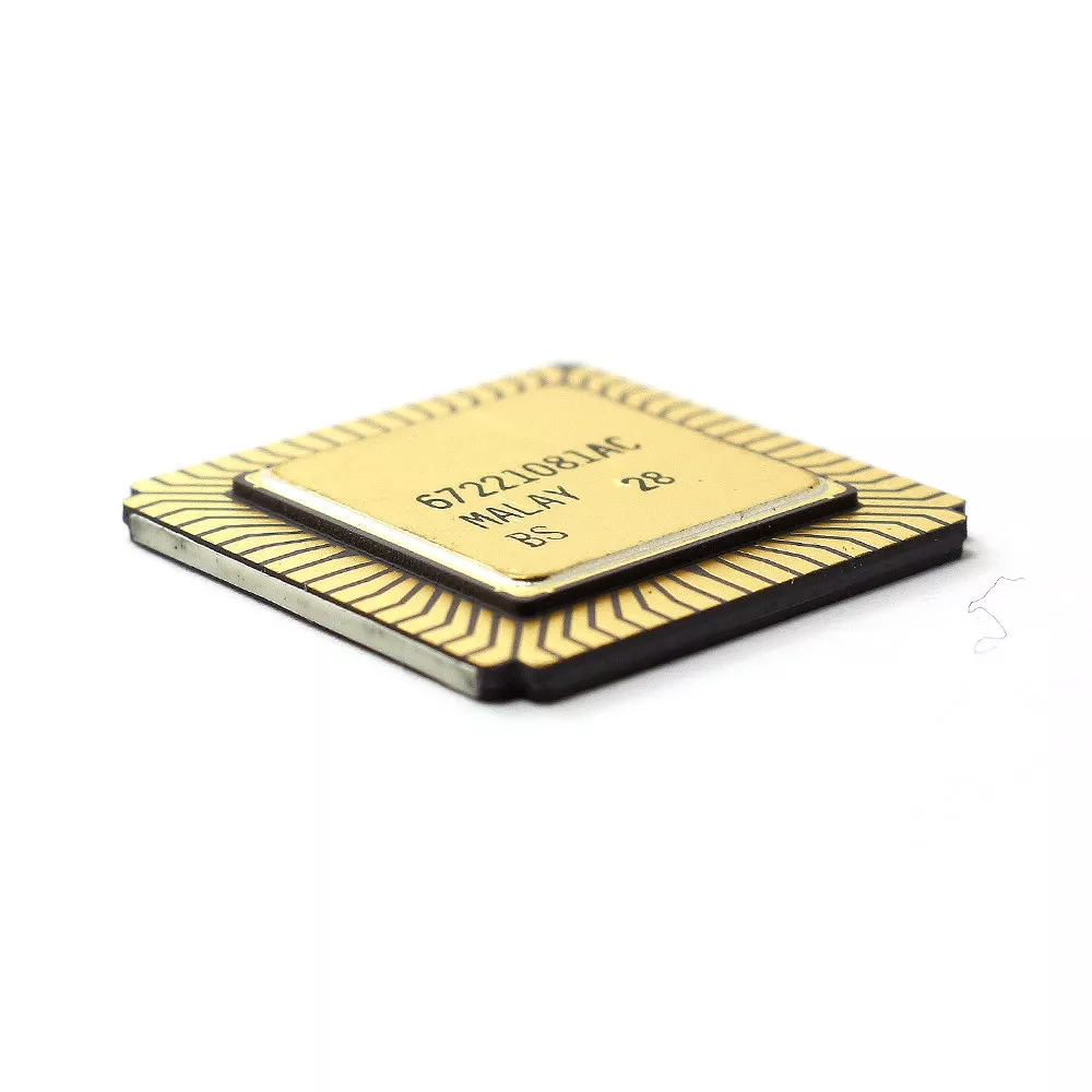 Package R80188 : LCC ; Microprocesseur 8 bits à haute intégration – vue 3