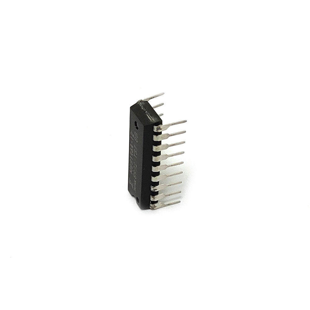 Paquet MB81464-12 : DIP-18 – vue 3