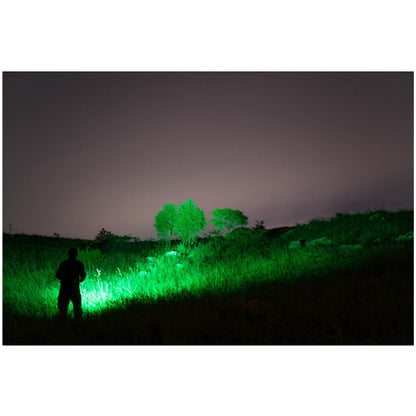 Lampe torche Olight Seeker 4 Pro, 4 600 lm – vue 12 – NOVADOMIO